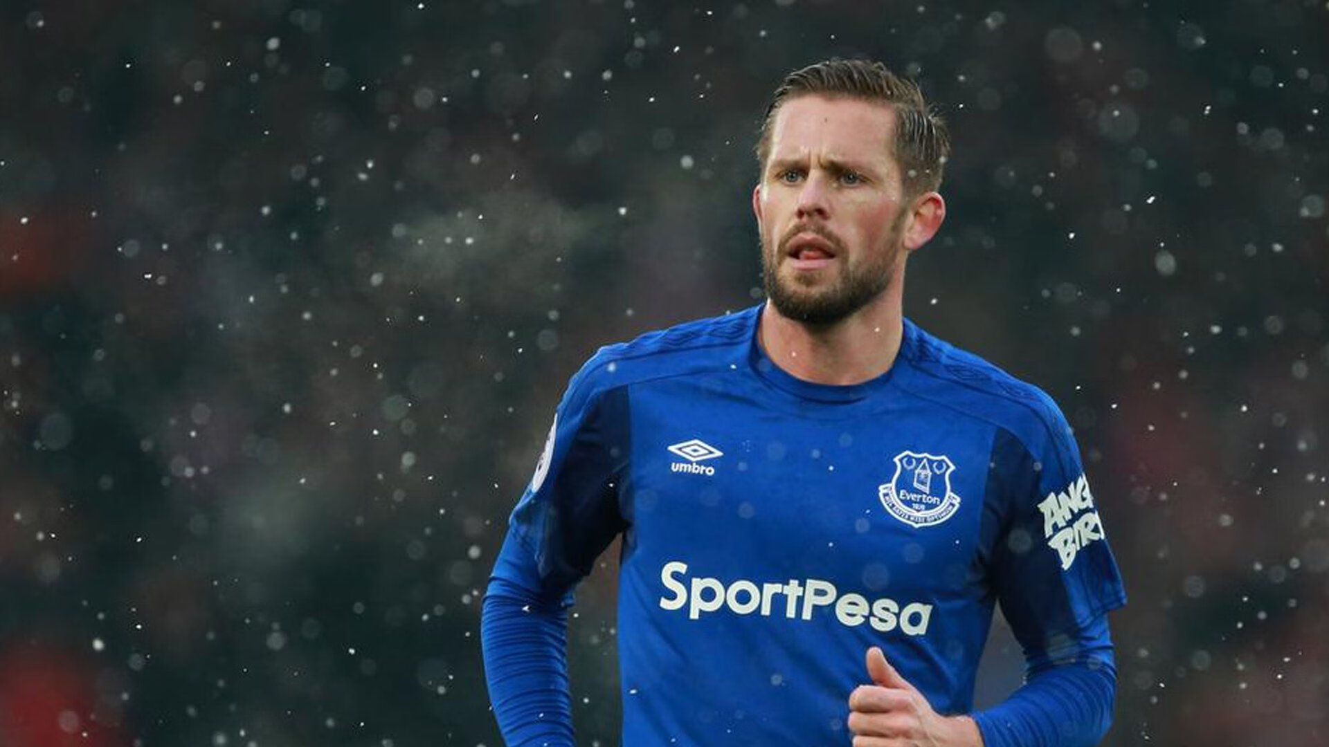 电竞世界杯盛大开幕 全球顶尖战队争夺荣耀